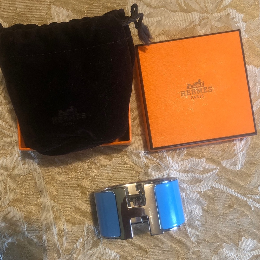 Hermes Click H X wide 3.5 cm bracelet I silver & blue France w/ Hermes pouch box - Picture 12 of 12